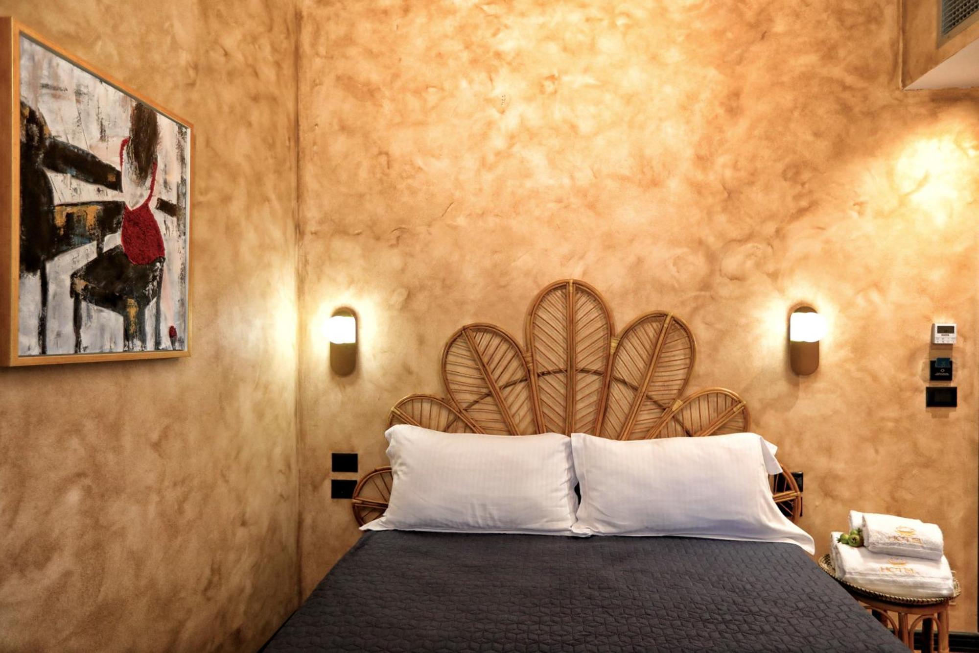 Hotel Labiatan Zogaj  Ngoại thất bức ảnh