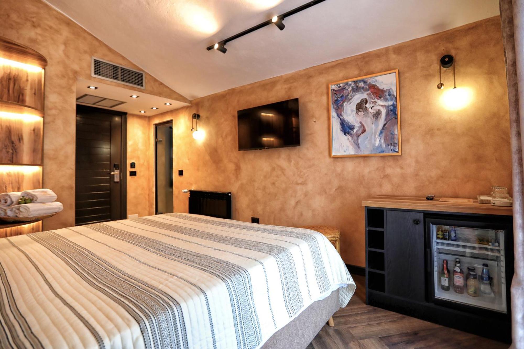 Hotel Labiatan Zogaj  Ngoại thất bức ảnh