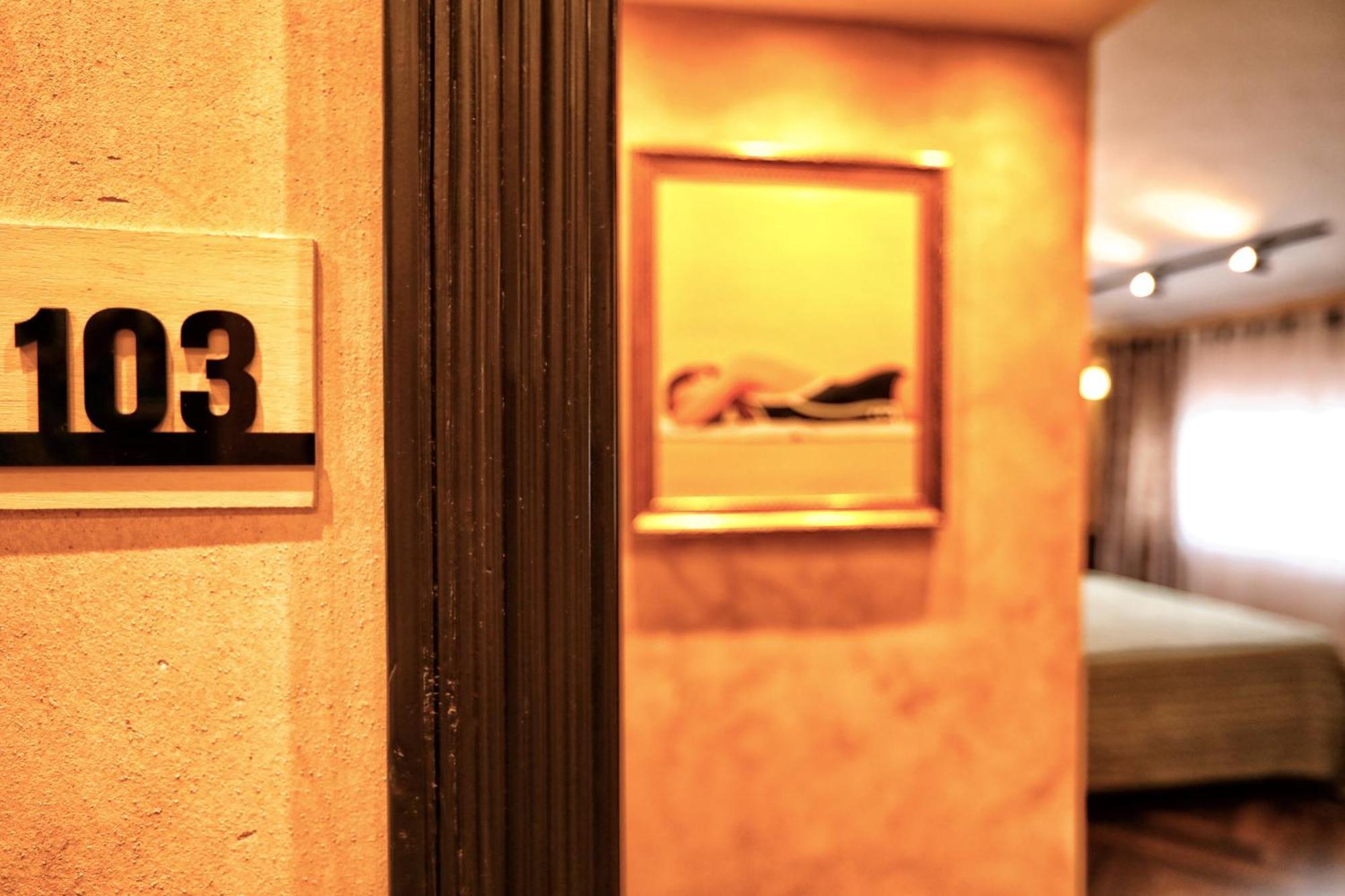 Hotel Labiatan Zogaj  Ngoại thất bức ảnh