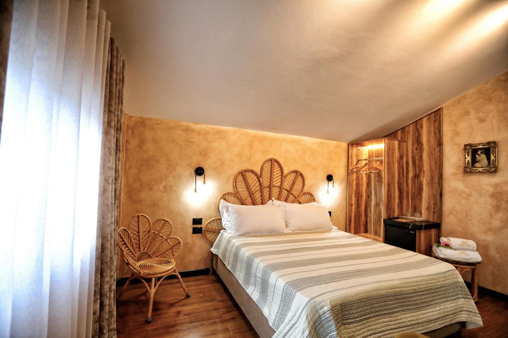 Hotel Labiatan Zogaj  Ngoại thất bức ảnh